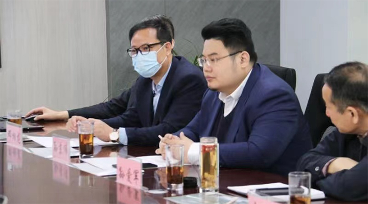 臨沂市金融監(jiān)督管理局楊主任一行蒞臨東岳機械做企業(yè)上市調(diào)研指導(dǎo) 臨沂市金融監(jiān)督管理局楊主任一行蒞臨東岳機械做企業(yè)上市調(diào)研指導(dǎo)