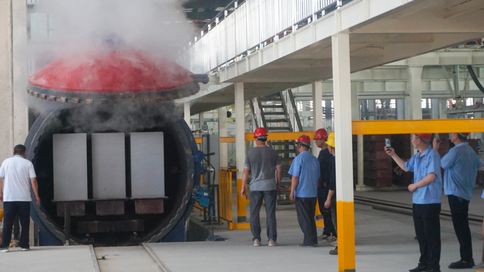 科技創(chuàng)新 匠心智造 | 熱烈祝賀南陽天泰新材AAC生產線試產成功